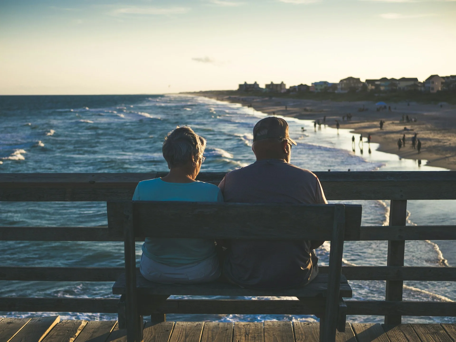Cross Border Financial Planning - Retiring In the USA - Image of a retired couple in USA